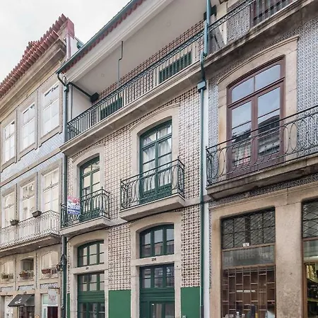 The Almada * Porto